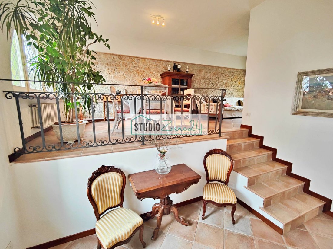 Villa in Pietrasanta, Tuscany, Italy 4 - 16817676
