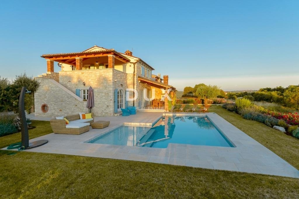 House in Sveti Lovrec Pazenaticki, Istria County, Croatia 3 - 16817174
