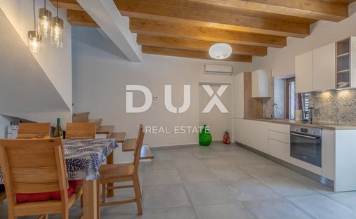 Casa a Grad Pula, Regione istriana, Croazia 1