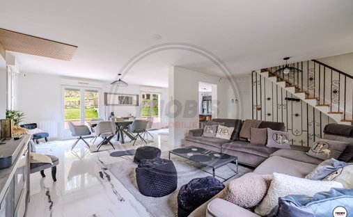 Manor For Sale, 12 Rooms Triel Sur Seine 78510