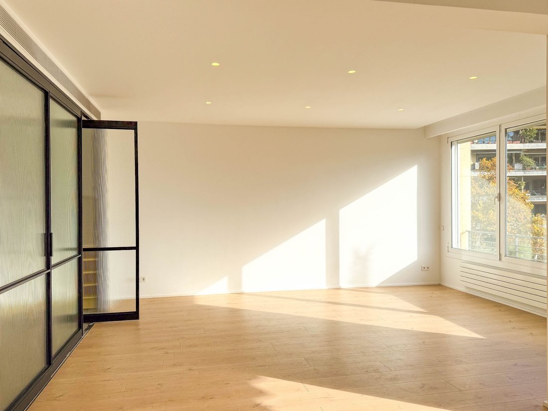 Apartment in Sarrià-Sant Gervasi, Barcelona, Spain 4 - 16815906