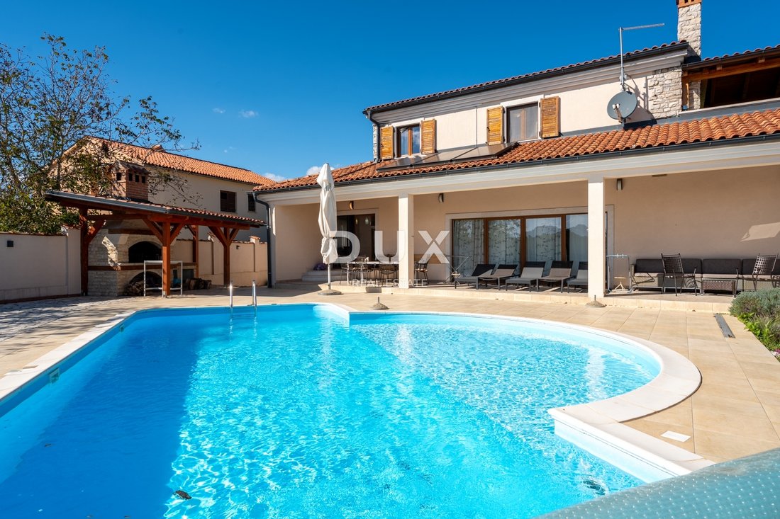 House in Zminj, Istria County, Croatia 1 - 16817311