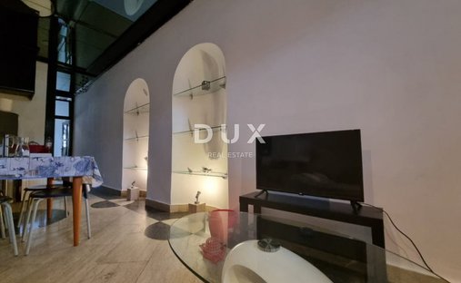 Haus in Grad Pula, Gespanschaft Istrien, Kroatien 1