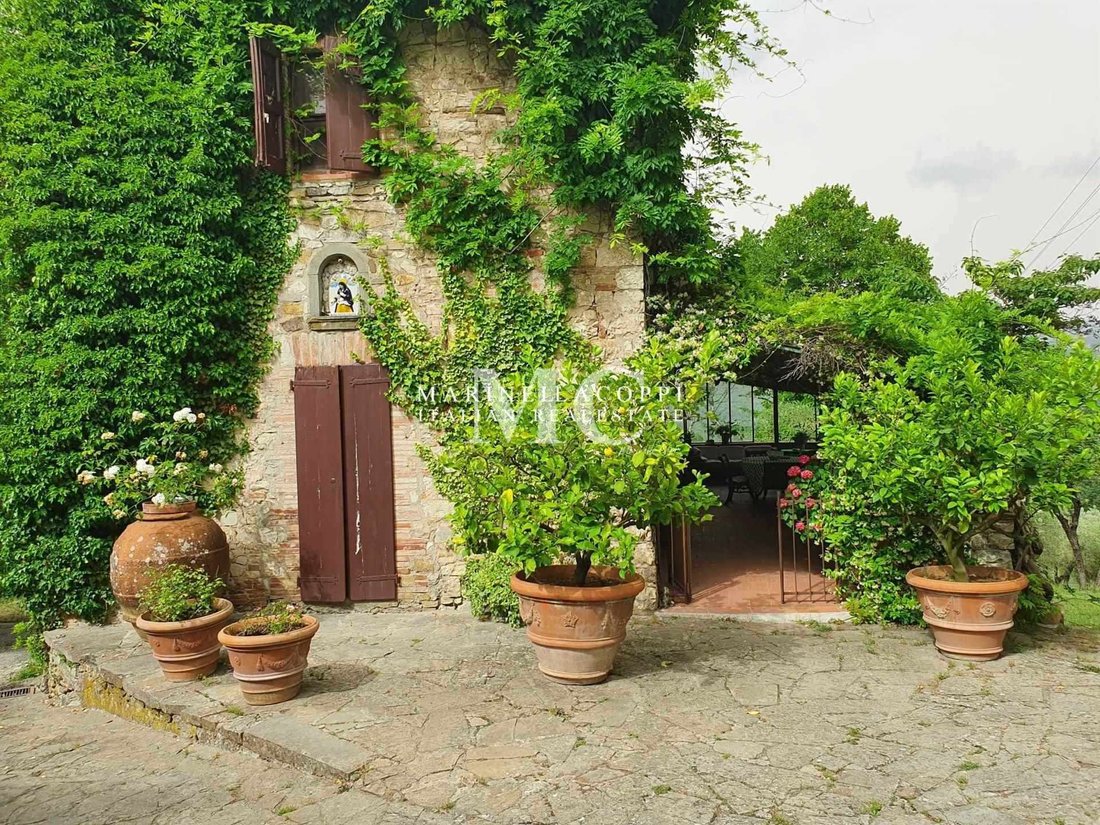 Anwesen in Castellina in Chianti, Toskana, Italien 2 - 16816589