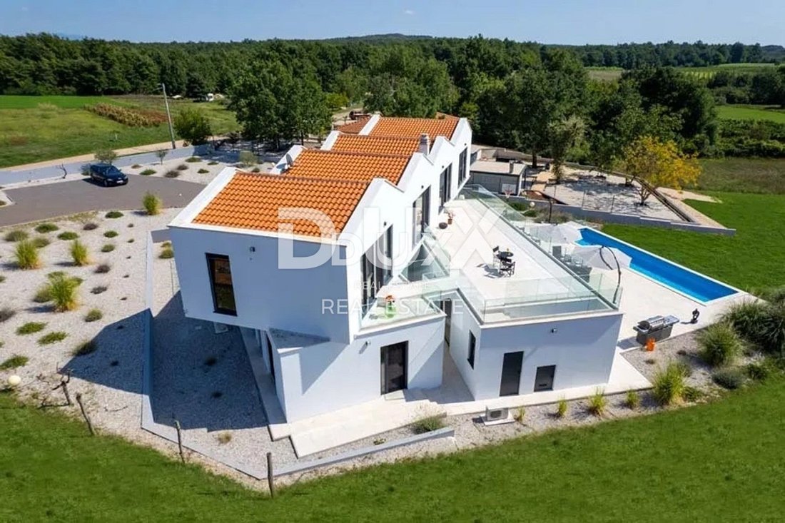 House in Višnjan, Istria County, Croatia 1 - 16817277