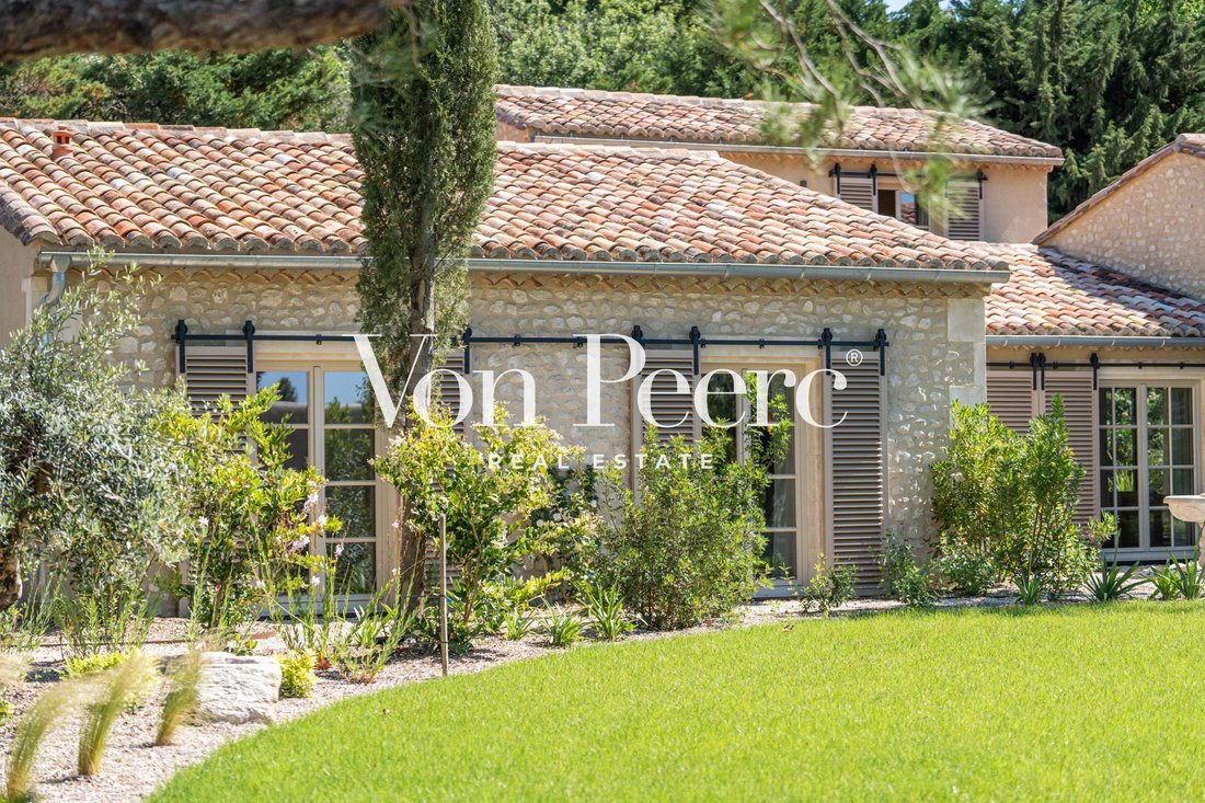 House in Maussane-les-Alpilles, Provence-Alpes-Côte d'Azur, France 3 - 14303290