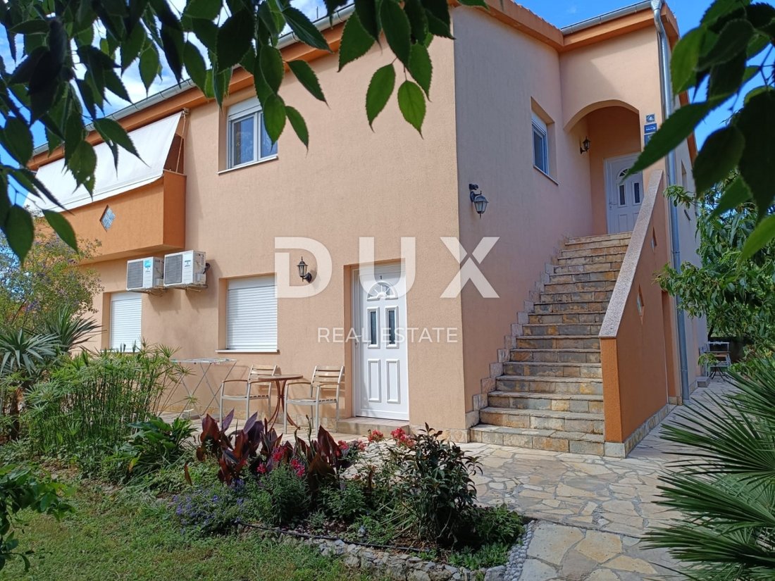 House in Biograd na Moru, Zadar County, Croatia 1 - 16817602