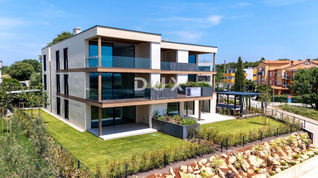 Apartment in Novigrad, Istria County, Croatia 2 - 16816807