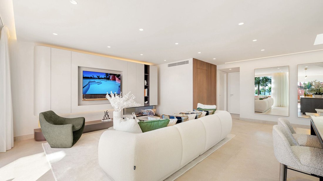 Penthouse in Estepona, Andalusia, Spain 2 - 16815254