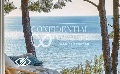 House in Saint-Raphaël, Provence-Alpes-Côte d'Azur, France 1