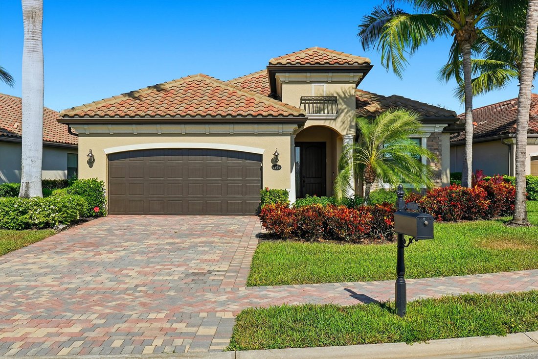 House in Naples, Florida, United States 4 - 16814270