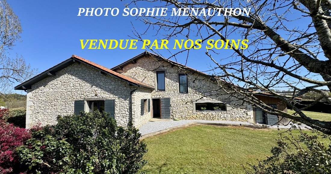 Farm Ranch in Pouillon, Nouvelle-Aquitaine, France 1 - 15952079