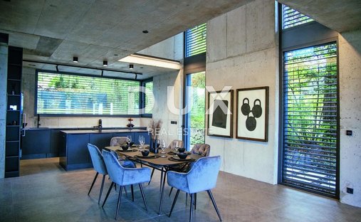 House in Starjak, City of Zagreb, Croatia 1