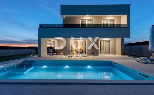 Haus in Vrsi, Zadar, Kroatien 1