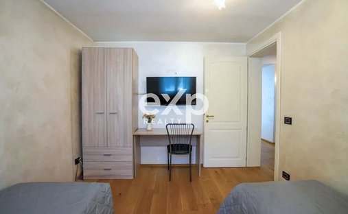 Castle for Sale in Venice, Veneto, Italy