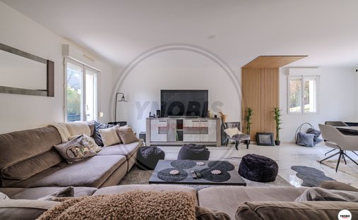 Manor For Sale, 12 Rooms Triel Sur Seine 78510