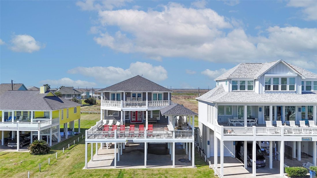House in Bolivar Peninsula, Texas, United States 4 - 16816433