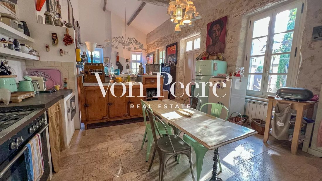 House in Eygalières, Provence-Alpes-Côte d'Azur, France 5 - 15528749