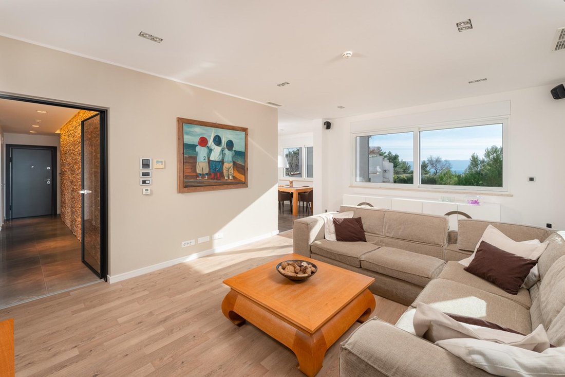 Apartment in Miljevac, Split-Dalmatia County, Croatia 4 - 16816450