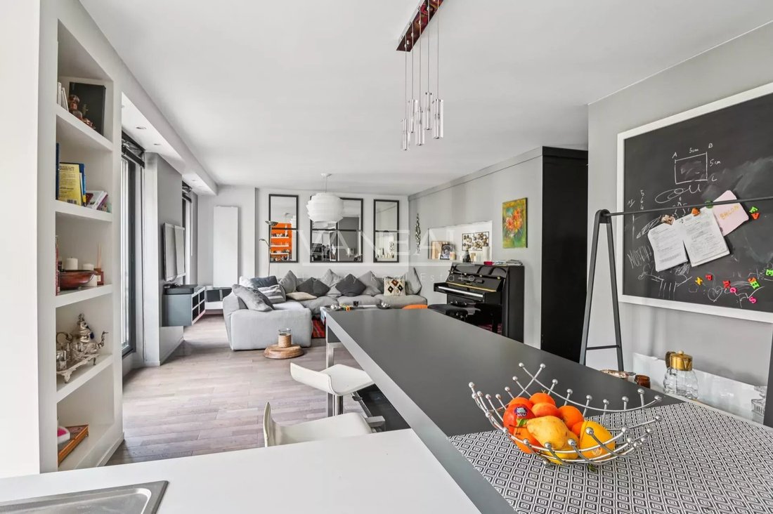Apartment in Triangle d'Or, Paris 8e Arrondissement, Paris 1 - 16814670
