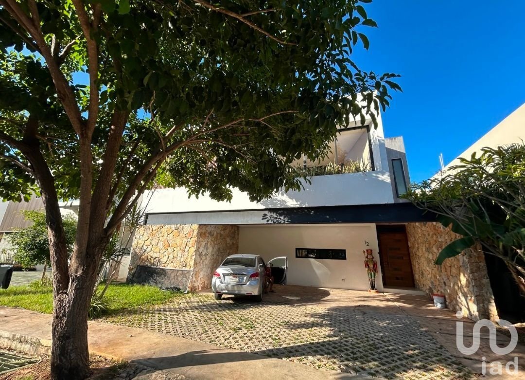 House in Yucatán Country Club, Yucatan, Mexico 1 - 16814991