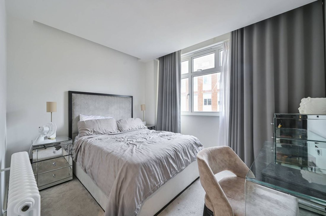 Apartment in Soho, England 3 - 16814980