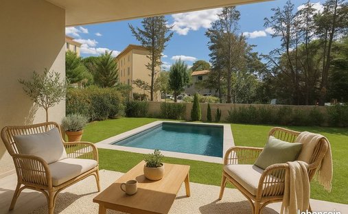 Apartment in Granettes-Jauberte-Sainte Anne, Aix-en-Provence, France 1