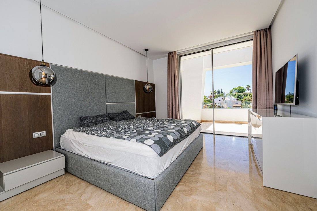Townhouse in Rio Real, Marbella, Andalusia 5 - 16814795