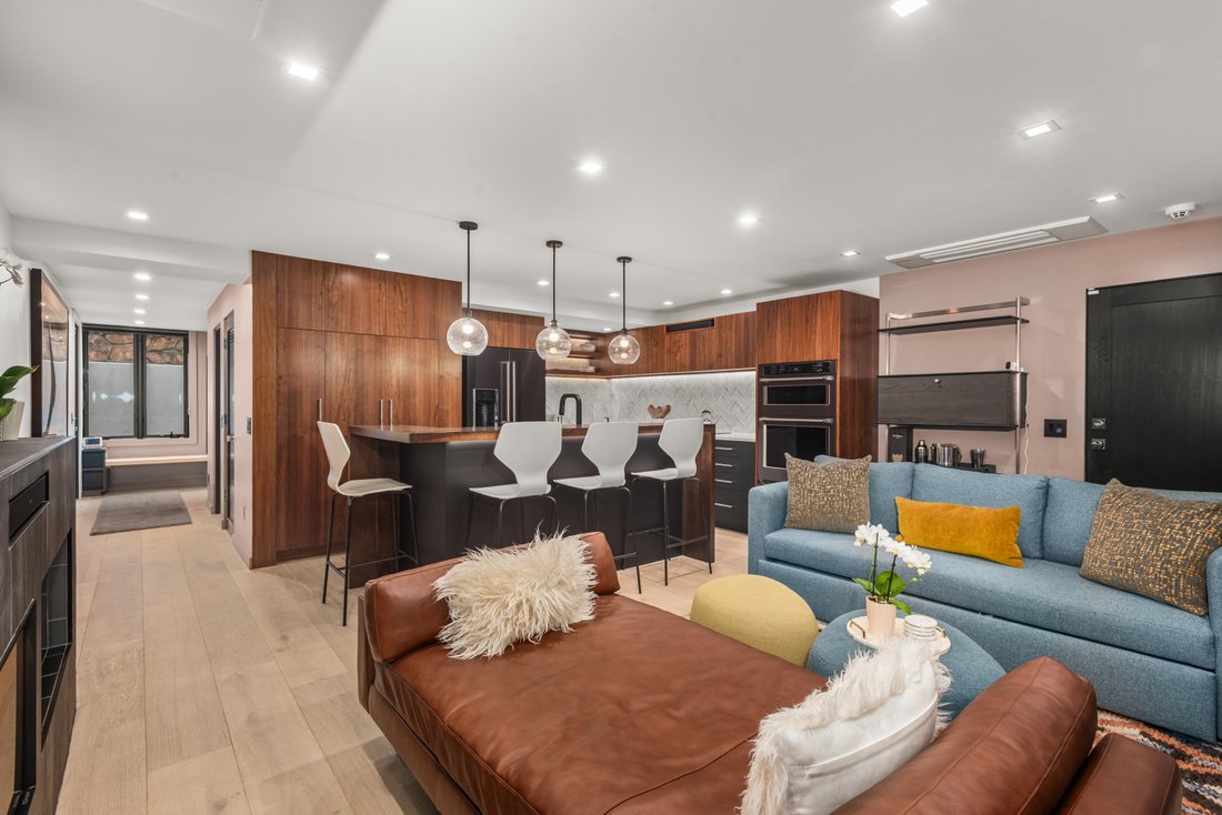 Condo in Aspen, Colorado, United States 4 - 16820259