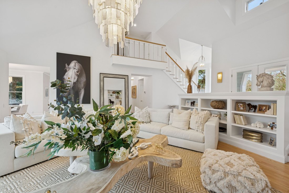 East Hampton, New York, United States 5 - 16821368