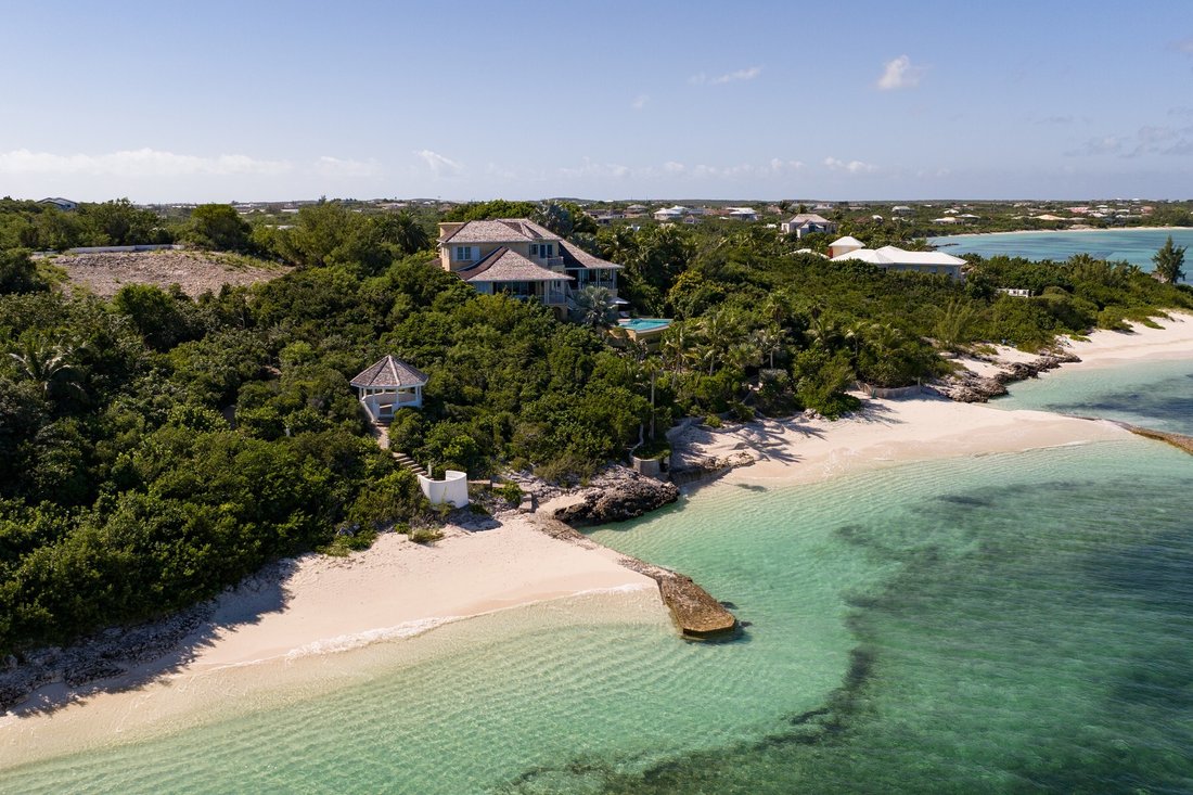 Land in Cooper Jack Bay Settlement, Caicos Islands, Turks and Caicos Islands 1 - 16823403