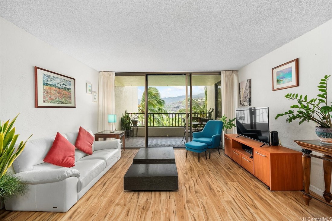 Condo in Honolulu, Hawaii, United States 3 - 16821652
