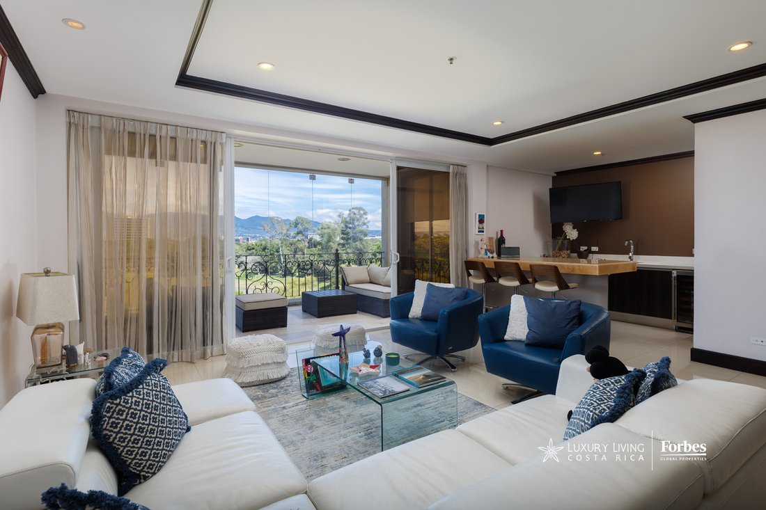 Apartment in Cinco Esquinas, San José Province, Costa Rica 5 - 16565149