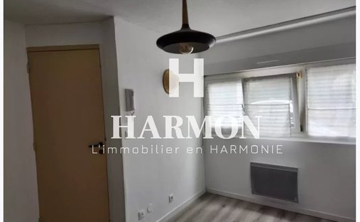 Castle for Sale in Pau, Nouvelle-Aquitaine, France