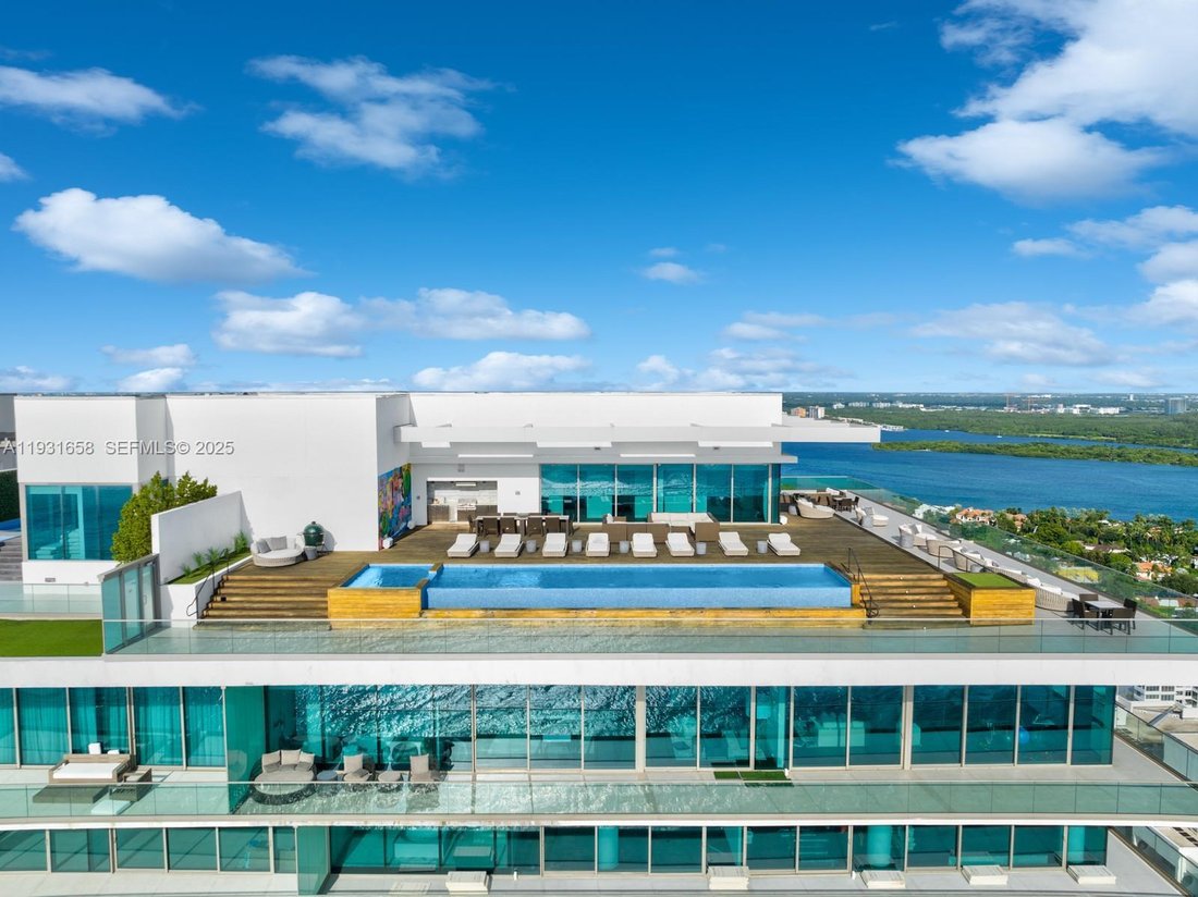Condo in Bal Harbour, Florida, United States 1 - 16820290