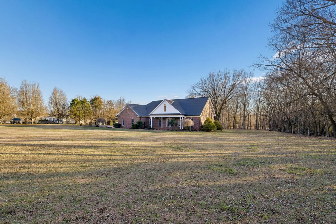 House in Columbia, Tennessee, United States 3 - 16775263