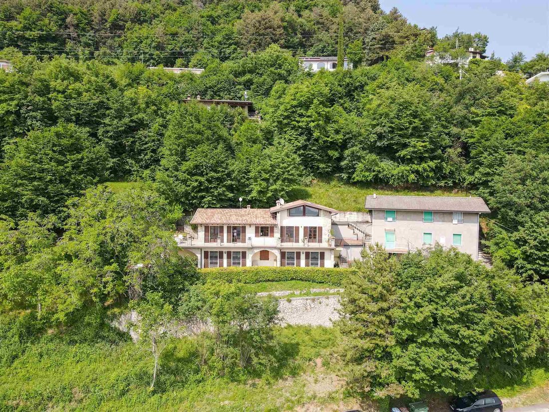 Villa en Gargnano, Lombardía, Italia 2 - 16823082