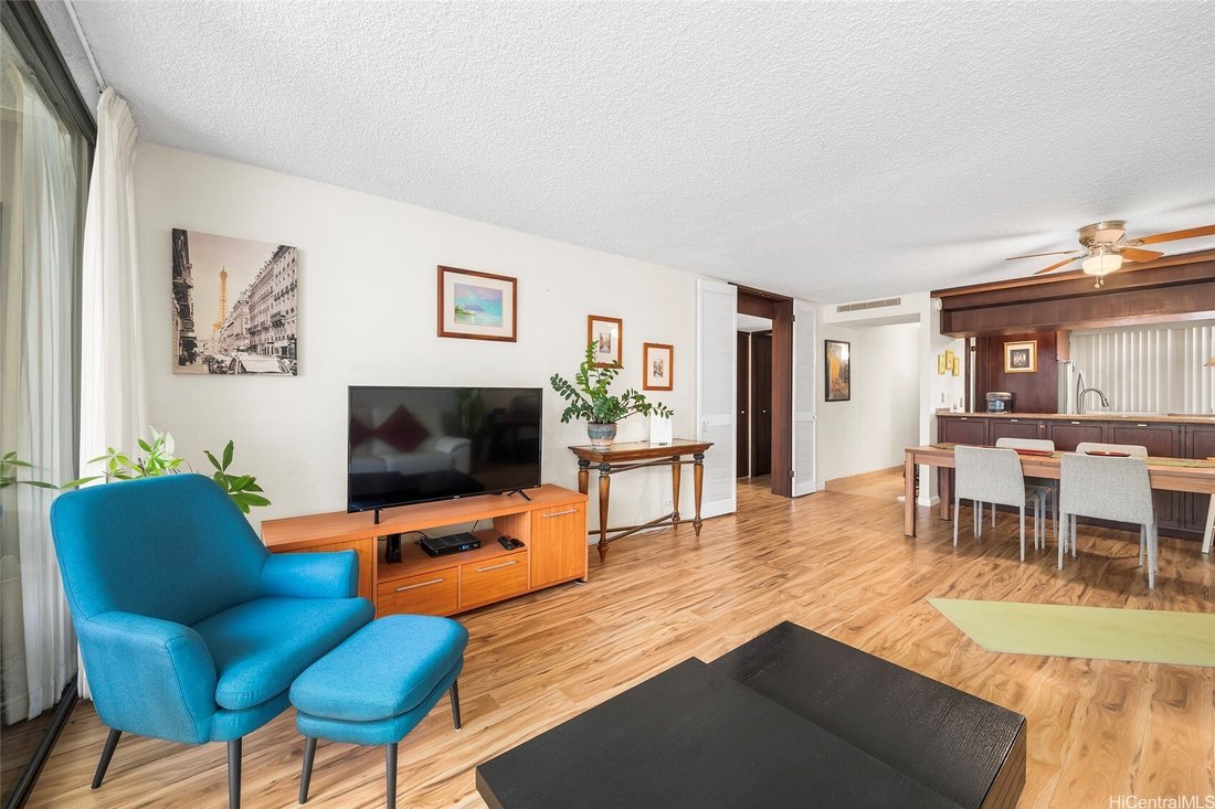 Condo in Honolulu, Hawaii, United States 5 - 16821652