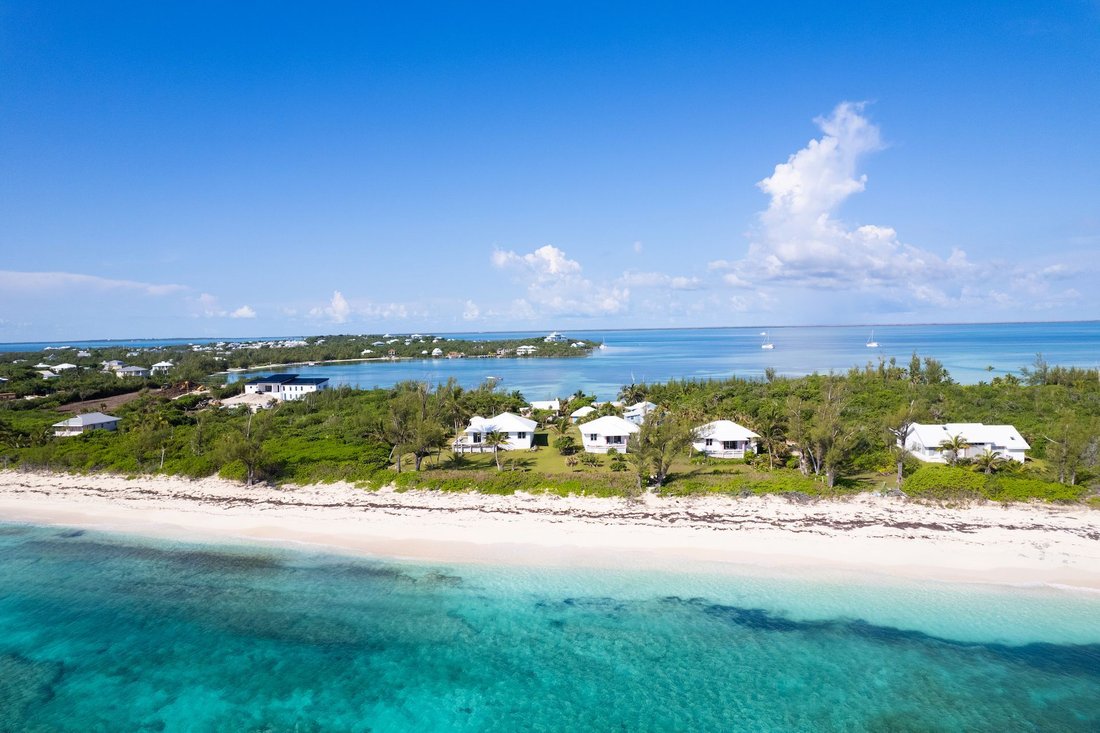 House in Blackwood Village, North Abaco, The Bahamas 4 - 16821163