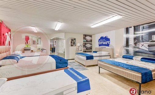 Castle for Sale in Sant'Antonio, Tuscany, Italy