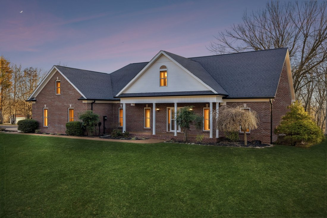 House in Columbia, Tennessee, United States 4 - 16775263