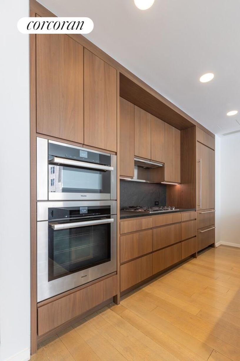 Condo in New York, New York, United States 5 - 16821663