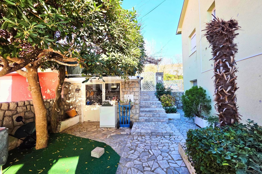 House in Grad Crikvenica, Primorje-Gorski Kotar County, Croatia 4 - 16821406