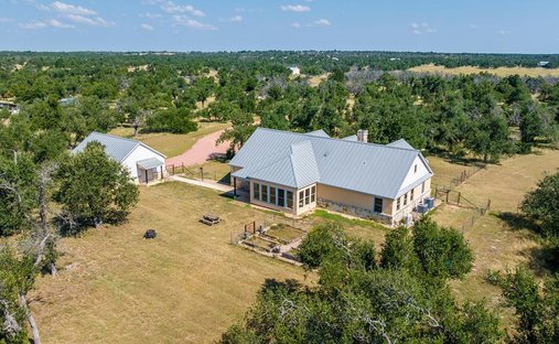 House in Doss, Texas, United States 1