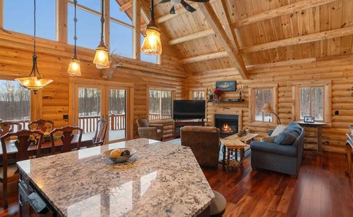 House in Wequetonsing, Michigan, United States 1