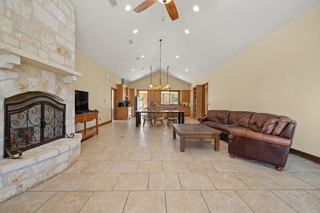 House in Doss, Texas, United States 2 - 16821512