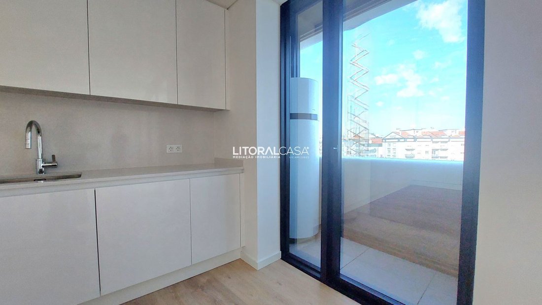 Apartment in Gloria e Vera Cruz, Aveiro District, Portugal 4 - 16819853