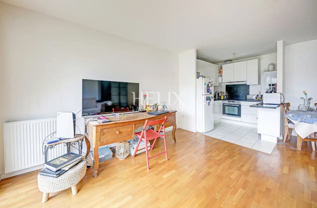 Apartment in Le Vésinet, Ile-de-France, France 1 - 16766495