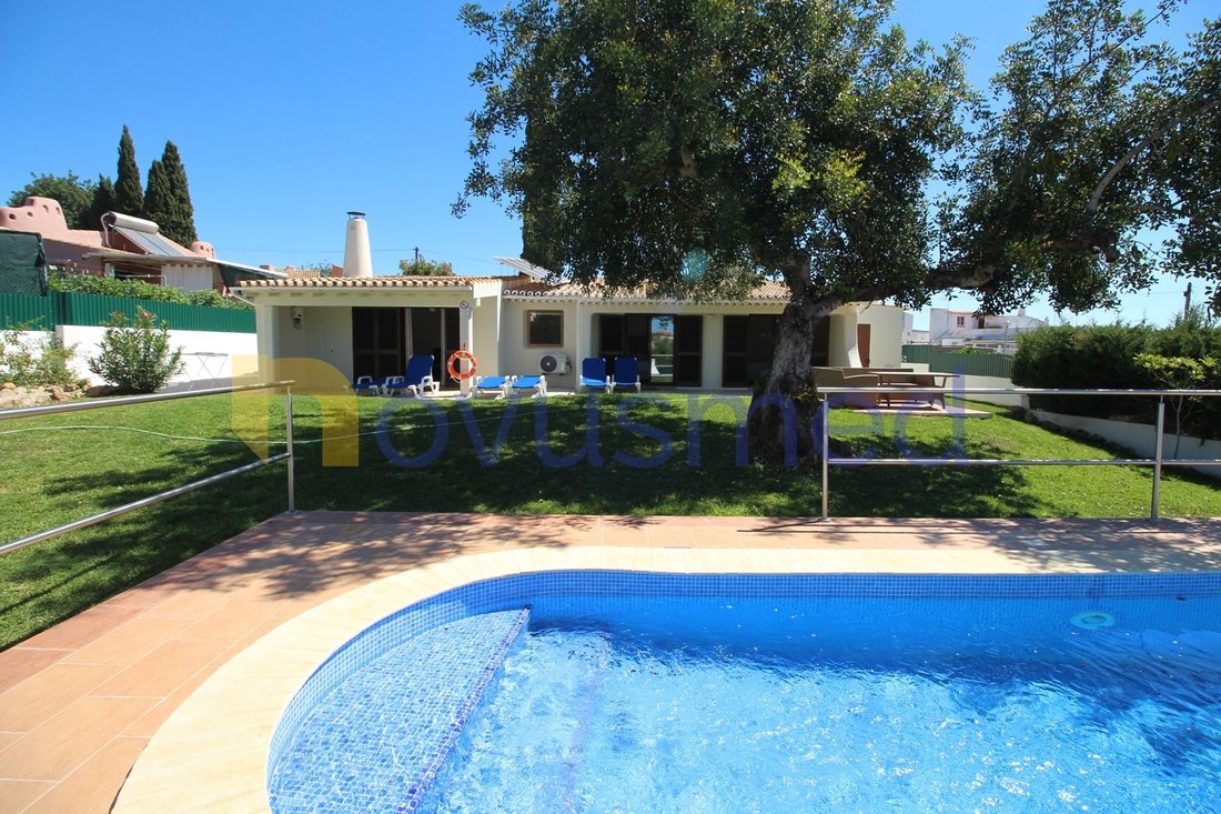 House in Olhos de Agua, Algarve, Portugal 1 - 16819439
