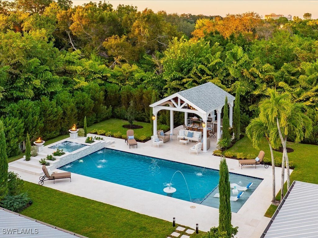 House in Naples, Florida, United States 5 - 16820155